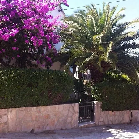 Apartament Apartman Nada *
